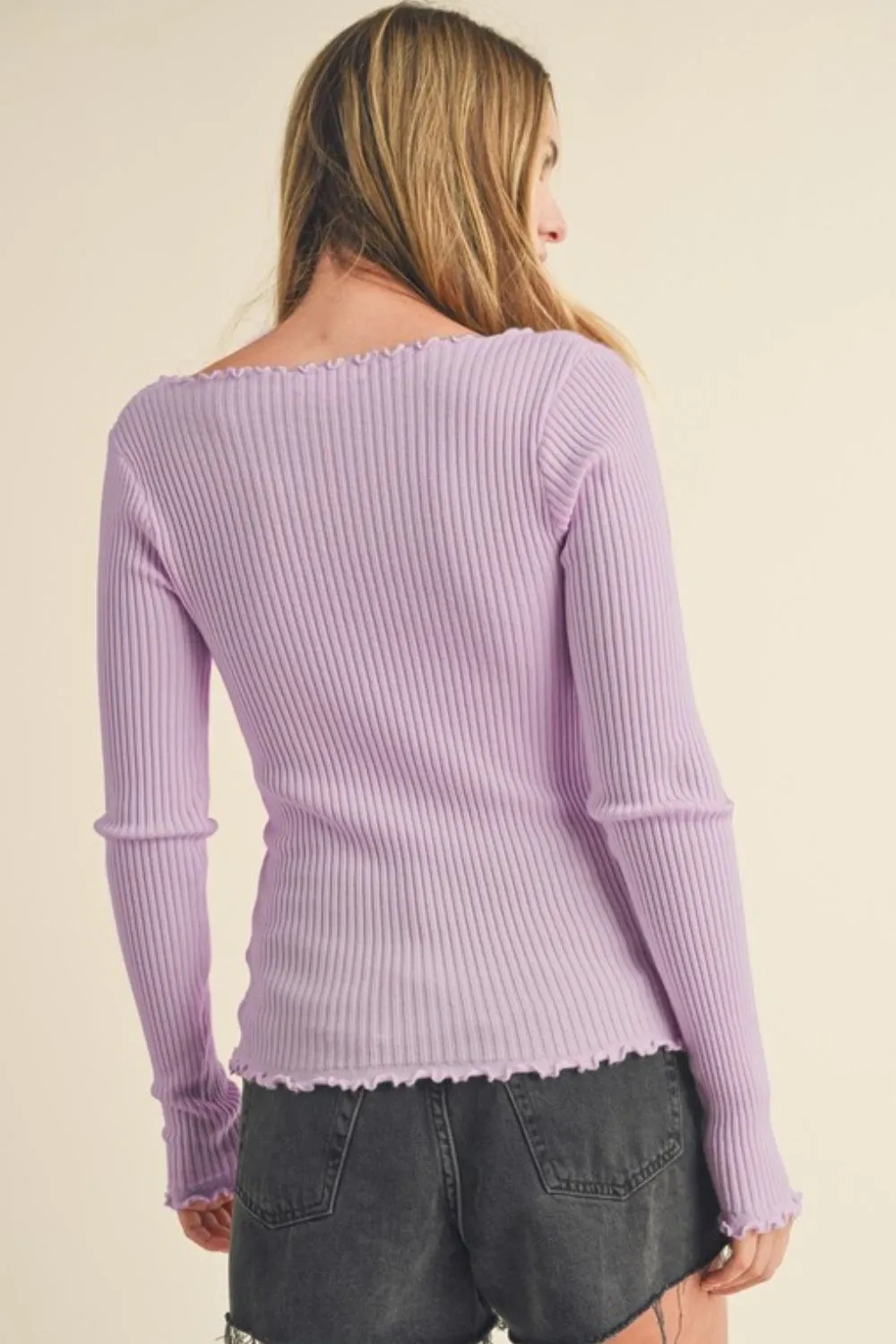 Aemi   Co Lettuce Hem Scoop Neck Long Sleeve Knit Top